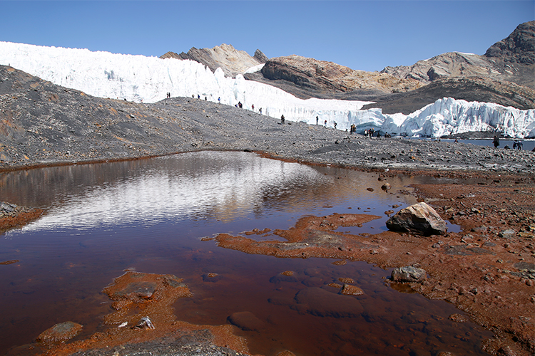パストルリ氷河　ワスカラン国立公園　ワラス　ツアー