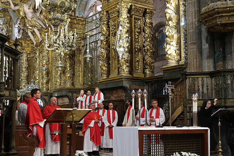 サンティアゴ・デ・コンポステーラ大聖堂　巡礼ミサ