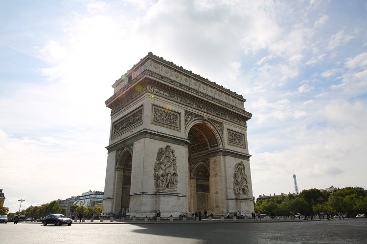 パリ　凱旋門