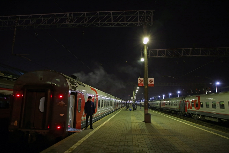 ヤロスラブスキー駅　モスクワ発　シベリア鉄道